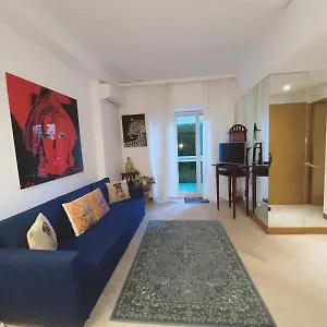 In Mc Center, 5min Walk To Casino & The Port And 1min From Underground Train Station Apartmán Monte Carlo