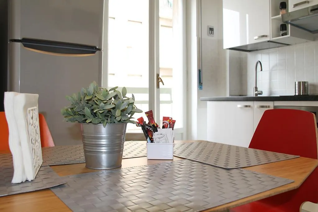 Stephenson Apartment Mediolan
