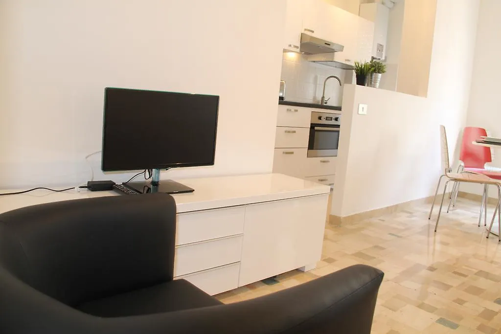 Stephenson Apartment Mediolan