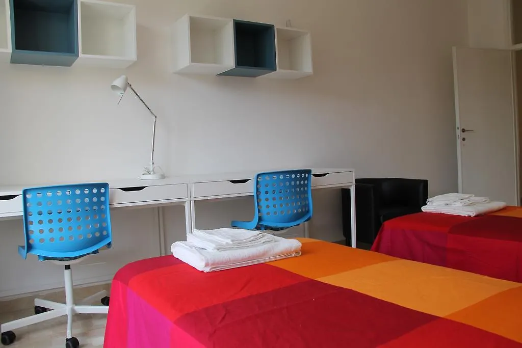 Stephenson Apartment Mediolan Włochy