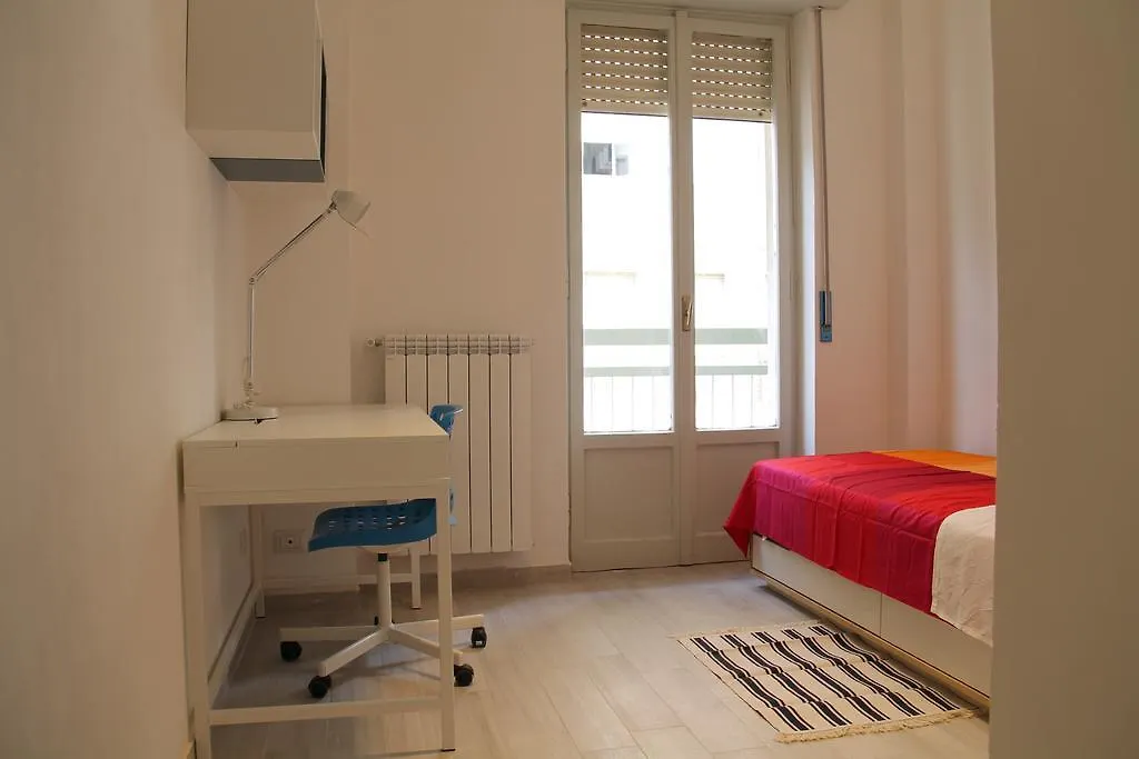 Stephenson Apartment Mediolan