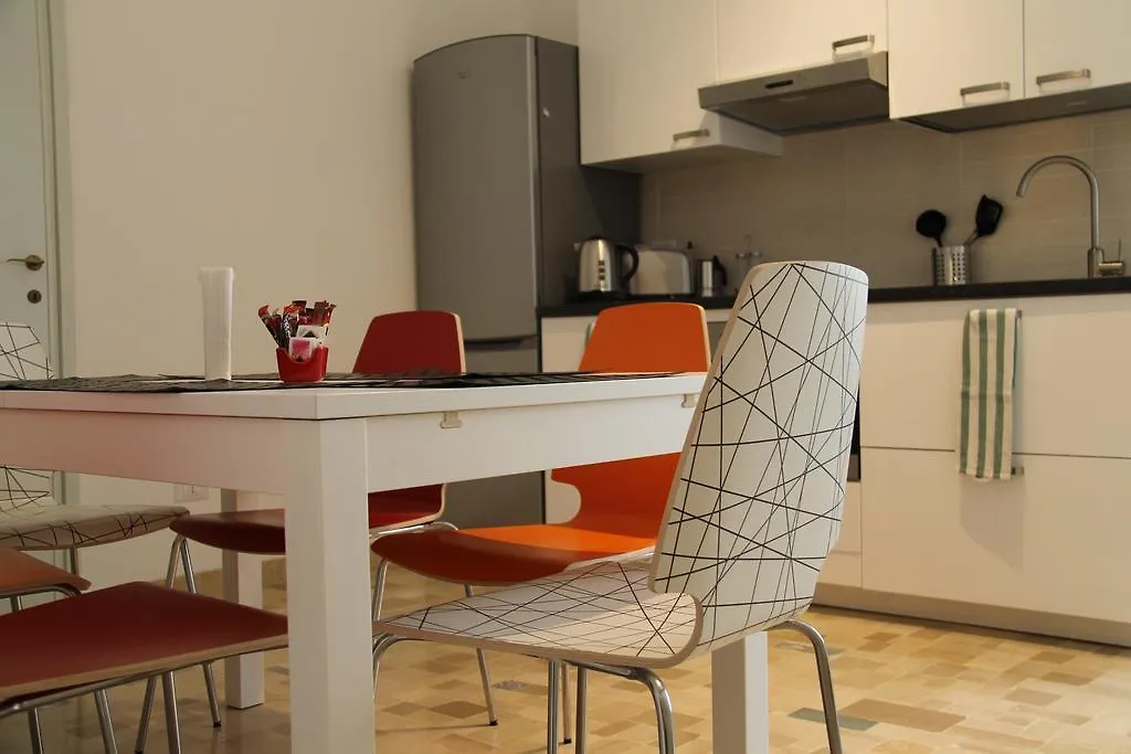 Stephenson Apartment Mediolan